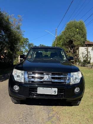 MITSUBISHI PAJERO FULL 3.2 HPE 4X4 16V TURBO INTERCOOLER DIESEL 2P AUTOMÁTICO MITSUBISHI PAJERO FULL 3.2 HPE 4X4 16V TURBO INTERCOOLER DIESEL 2P AUTOMÁTICO